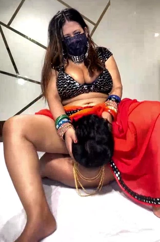 Indian Lisa Stripchat 4