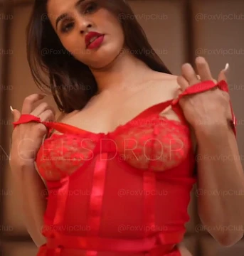 Nisha Yogini Teasing on Exclusive AngelsDrop Live
