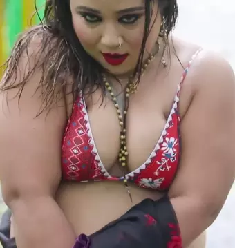 Big Beautiful Women Riya Vs Dipabali