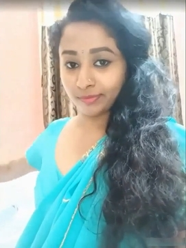 Sexy Bhabhi Getting Full Nude, Fingering Hairy Pussy &Stretching Asshole on StripChat