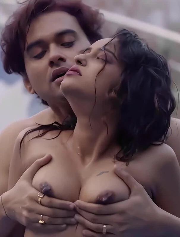 TANVI PATIL ENJOYS PLEASURE IN POOL