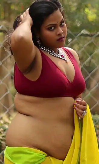 Bong Beauty Model Actress Bristi Saree Lover Shoot