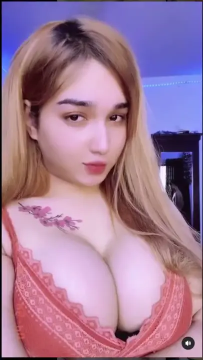Diba Moni Sexy Boobs 3