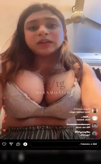 Desi girl sucking her boobs on instagram live