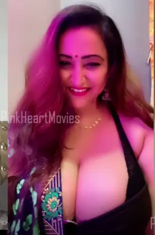 Sanjana Deep Cleavage Show on Tango Live 12