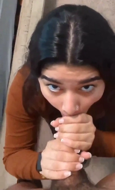 Cutie NRI Sloppy Blowjob To Hard Big Fat Indian Dick